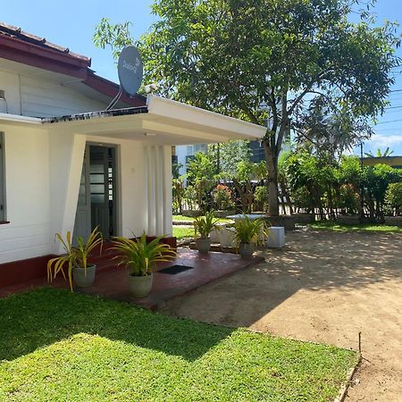 Villa 95 Dikwella Exterior foto